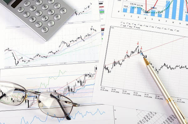 Panduan Trading Rising Wedge Pattern, Wajib Tahu!